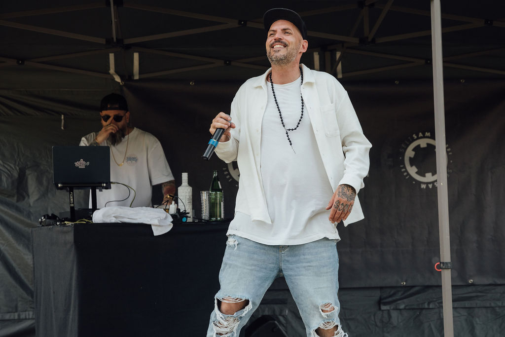 Rapper auf der Bühne